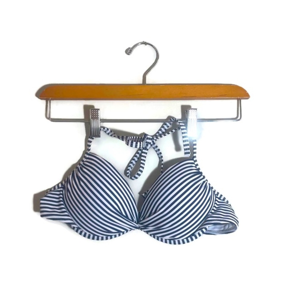 Hot Water Medium Navy Blue and White Swimsuit Top Size Medium